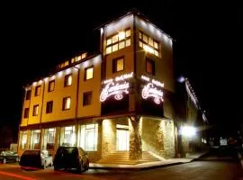 Gardenia Park Hotel, hotel en Bansko