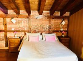 Fotos de Hotel: Hostal segovia adults only