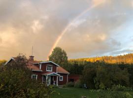 होटल की एक तस्वीर: Gästezimmer in Yggenäs