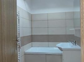 מלון צילום: Apartament 3 camere, Parcare gratuita, Central