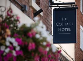 A picture of the hotel: The Cottage Hotel