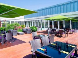 Sheraton Duesseldorf Airport Hotel, hotel in Düsseldorf