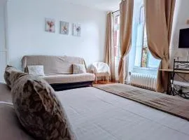 Logis Hotel La Tourelle du Beffroi