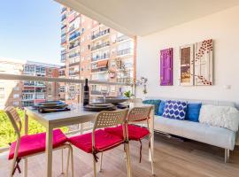 ホテル写真: 3 Bedroom Beautiful Apartment In Malaga