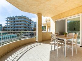 Hotel Photo: Appartamento Sole Alto Trilo - MyHo Casa