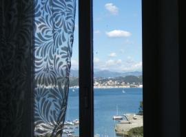 CA' ARGENTINA Appartamento Vista MARE, hotel em La Spezia