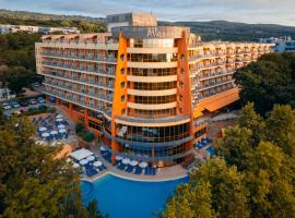 Hotel fotografie: Atlas Hotel - Free Outdoor Pool and Heated Indoor Pool