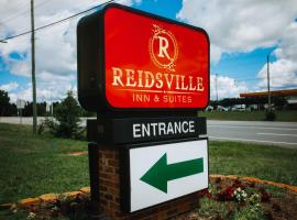 Фотография гостиницы: Reidsville Inn & Suites