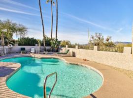 Hotel Photo: Carefree Home Pool Access and Mountain Views!