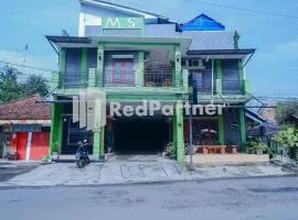 MS Hotel Pangandaran Mitra RedDoorz, hotel em Pangandaran