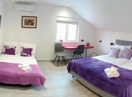 Hotel Photo: Rooms Jelak