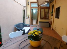 Фотографія готелю: Laura Apartment in the heart of Florence