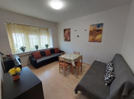 Фотографія готелю: Apartmán v centre Bratislavy