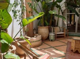 Foto di Hotel: RIAD EN EXCLUSIVITE SUITE MEDINA BY DO