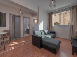 A picture of the hotel: Kosmos Service Apartment Absolute City Center 1-5 With Additional Cost Parking