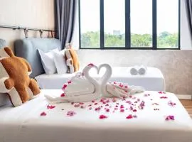 Bagan Suite