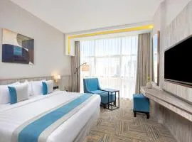 The Seasons Hotel