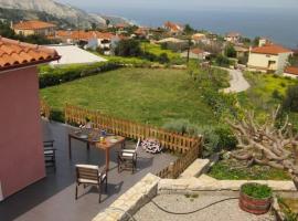 Hotel Foto: Villa with spectacular view