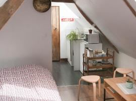 Foto di Hotel: Logement cosy à proximité de Bayeux