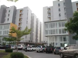 NATURE INN Aeropolis AR3