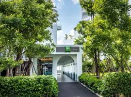 Ibis Styles Phuket City, hotel a Phuket