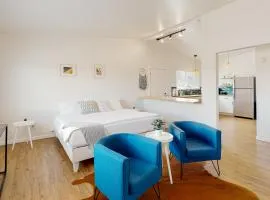 Cherry Avenue Studio