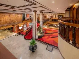 Alexander Hotel