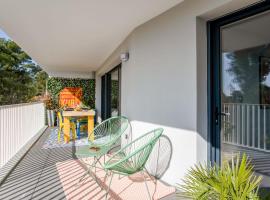 صور الفندق: Nice flat with terrace in La Garde near the beach - Welkeys