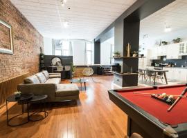 Fotos de Hotel: STUNNING Old Port lofts