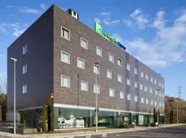 Holiday Inn Express Pamplona by IHG