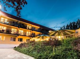 Ośrodek Wypoczynkowy KARINA, hotell sihtkohas Pszczew