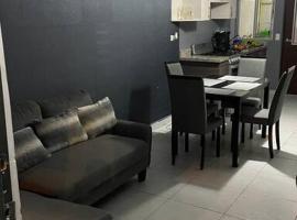 Фотография гостиницы: Hermoso departamento céntrico y con patio