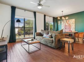 Hotel foto: Stylish 4BR with Smart TV and Free Garage Parking