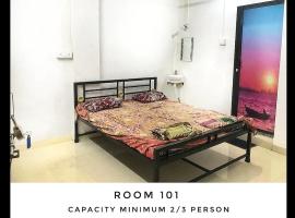 Hotel Photo: Alibag Room Stay Near Beach