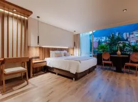 1616 Hotel