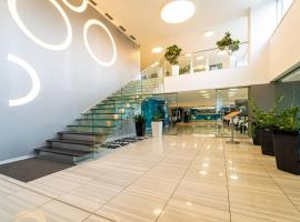 Hotel Alibaba, hotel v Humenném