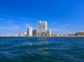 Courtyard by Marriott Mazatlan Beach Resort, khách sạn ở Mazatlán