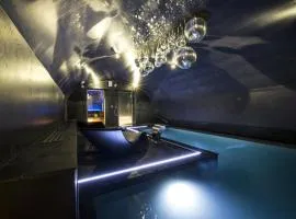 Vertigo Hotel, By Marriott, a Member of Design Hotels