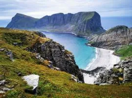 Lofoten Værøy Bryggehotell AS