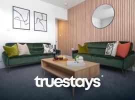 Hotel Photo: Campbell House by Truestays - NEW 2 Bedroom House in Stoke-on-Trent