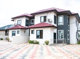 THE GRANGE HOTEL GHANA, ξενοδοχείο σε Dawhwenya