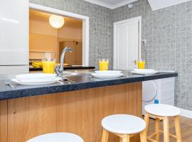 מלון צילום: Shirley House 4, Guest House, Self Catering, Self Check in with smart locks, use of Fully Equipped Kitchen, close to City Centre, Ideal for Longer Stays, Excellent Transport Links