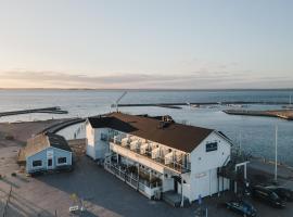 Hotel fotoğraf: Hotell Hamnen