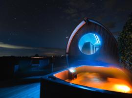 A picture of the hotel: Endrick Escape - Luxury Glamping