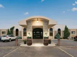 Revel Hotel Minot - SureStay Collection by Best Western, hotel in Minot