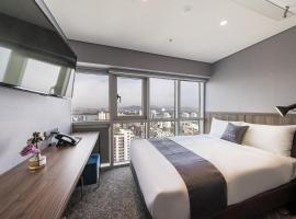 A picture of the hotel: Layers Hotel Busan Hadan