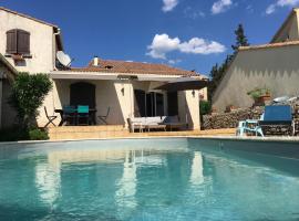 Hotel Photo: Charmante villa en Petite Camargue