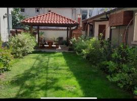 מלון צילום: Guest House Ofilovi