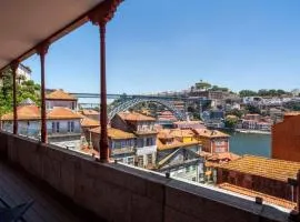 Hotel Carris Porto Ribeira, hotel in Porto