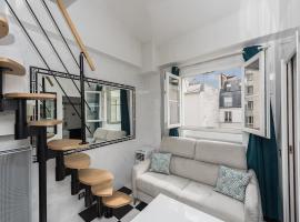 Fotos de Hotel: Charmant studio près des Champs-Élysées